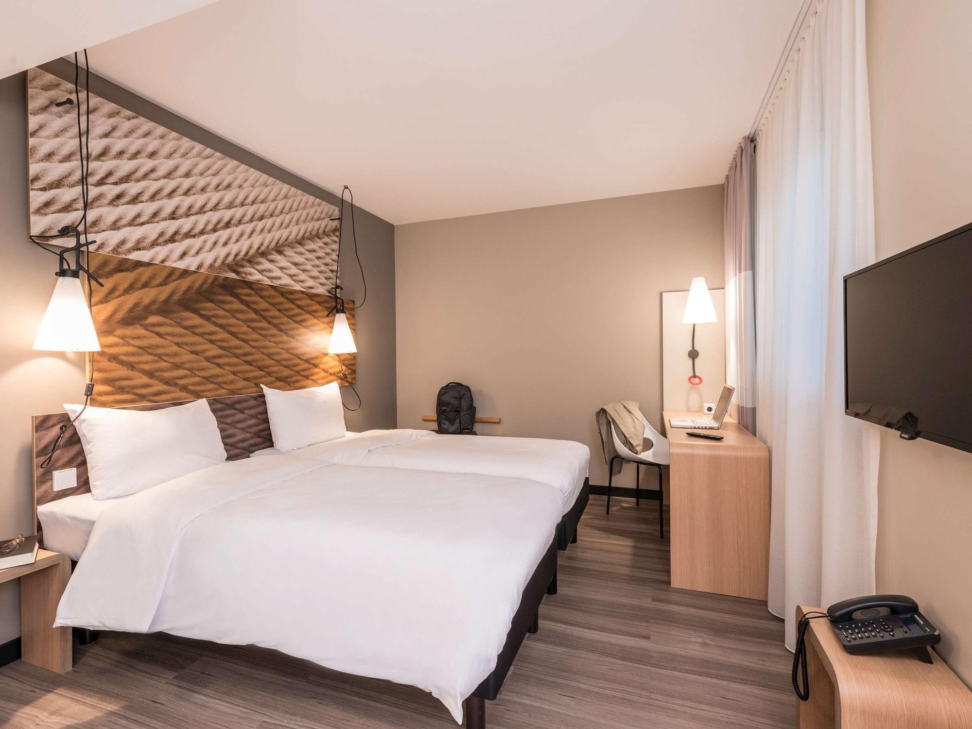 Ibis Muenchen City Ost Exterior photo